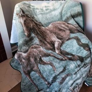 Vintage Biederlack Throw Blanket Horse Foal Hautman Fleece 76” x 56” Made In USA